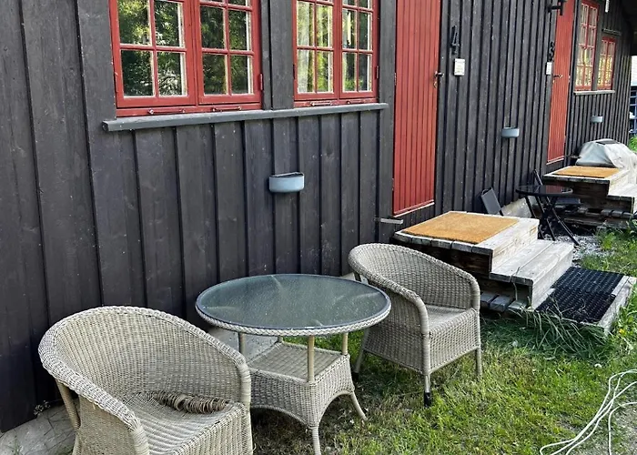 Enok & Casa de Férias Liagardane